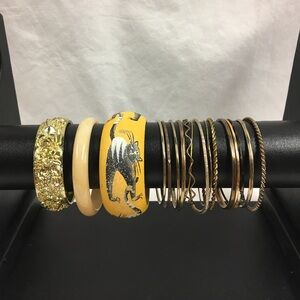 Yellow/Gold Set of Bracelets